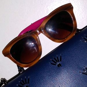 Chiq Vintage Brown and Pink Sunglasses